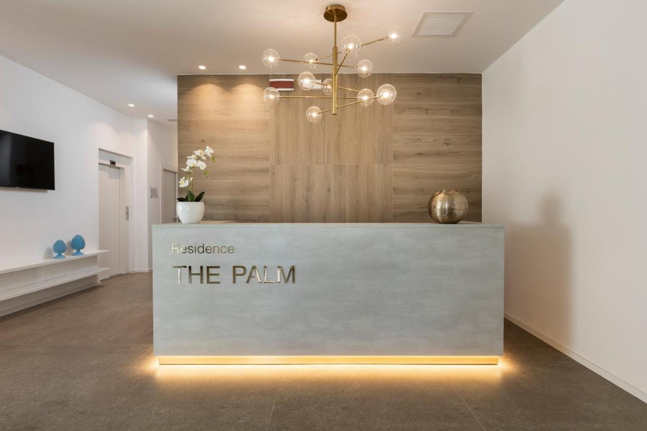 The Palm Riccione Aparthotel Exterior foto