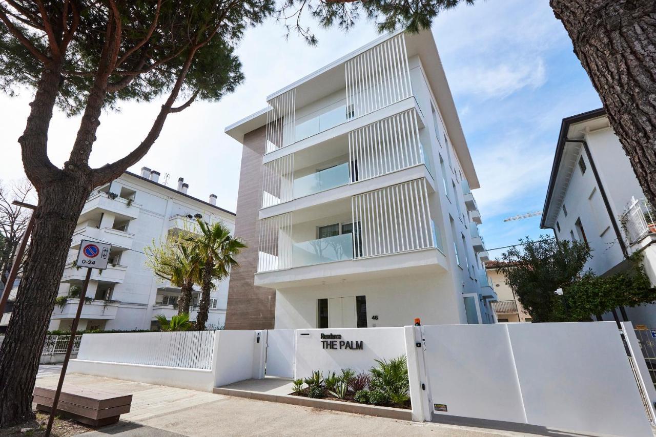The Palm Riccione Aparthotel Exterior foto
